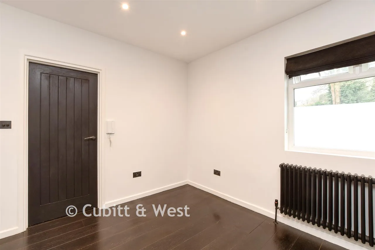 Grovehill Road, Redhill, RH1, photo 4