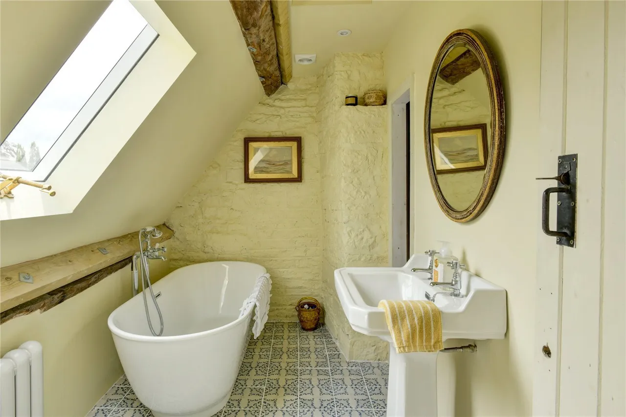 Little Weston, BA22, photo 11