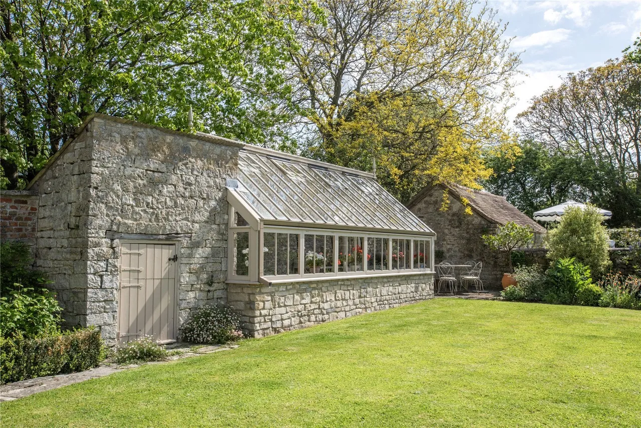 Little Weston, BA22, photo 18
