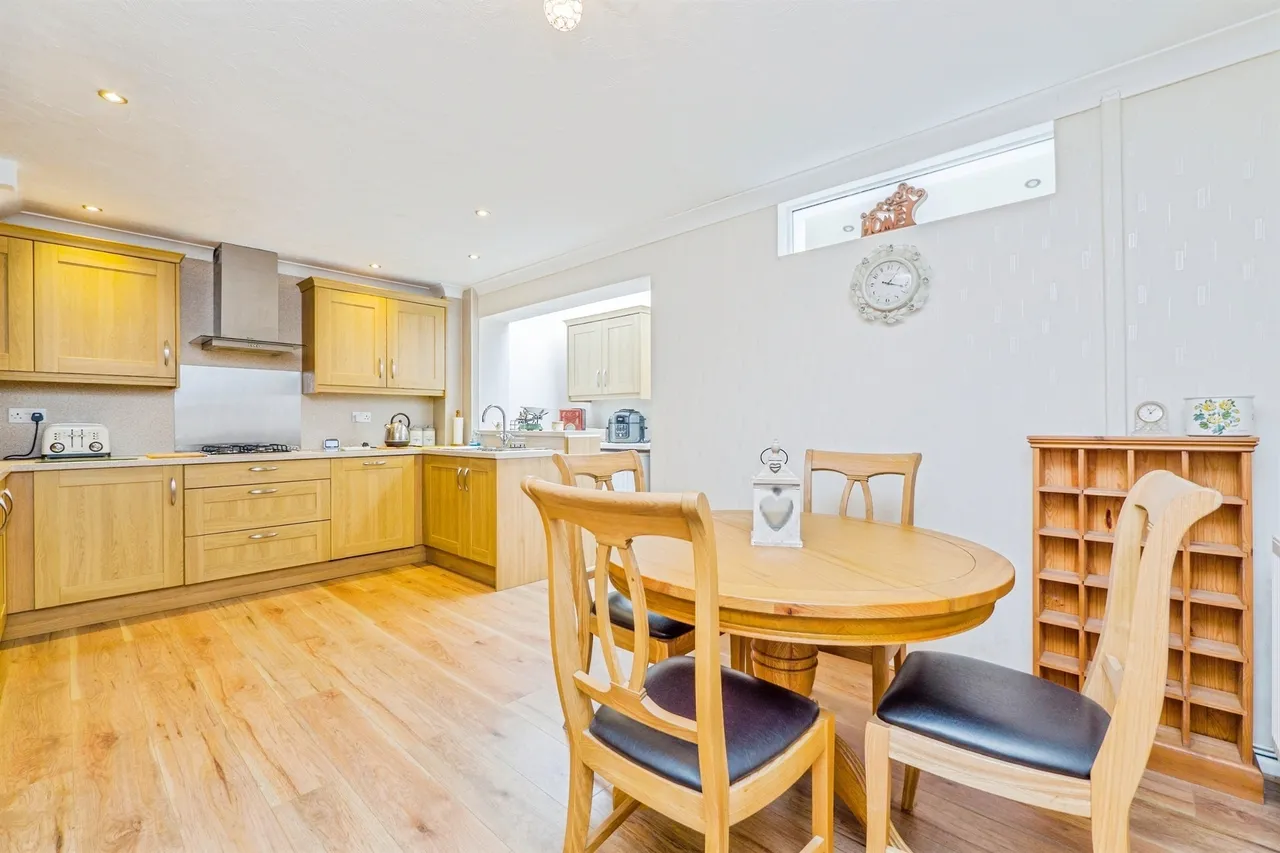 Druids Green Cowbridge, CF71, photo 5