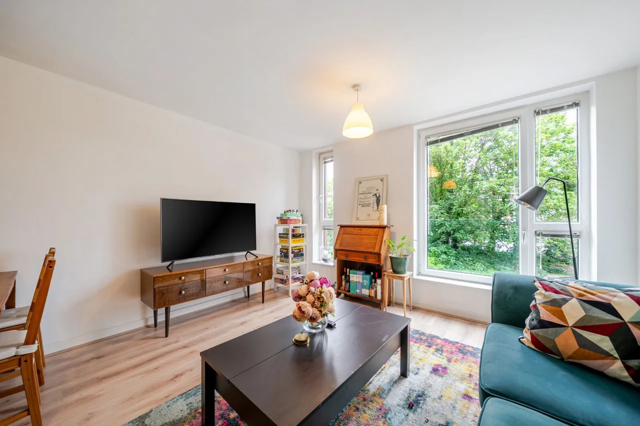 New Cross Road, SE14, photo 9