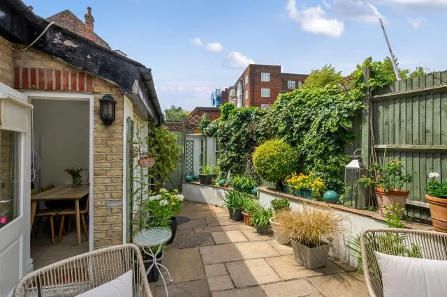 Glenloch Road, London, NW3, photo 12