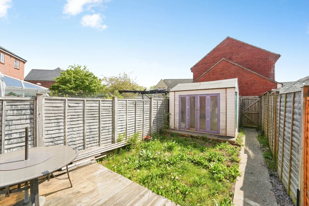 Cardinal Drive, Tuffley, Gloucester, Gloucestershire, GL4, photo 5