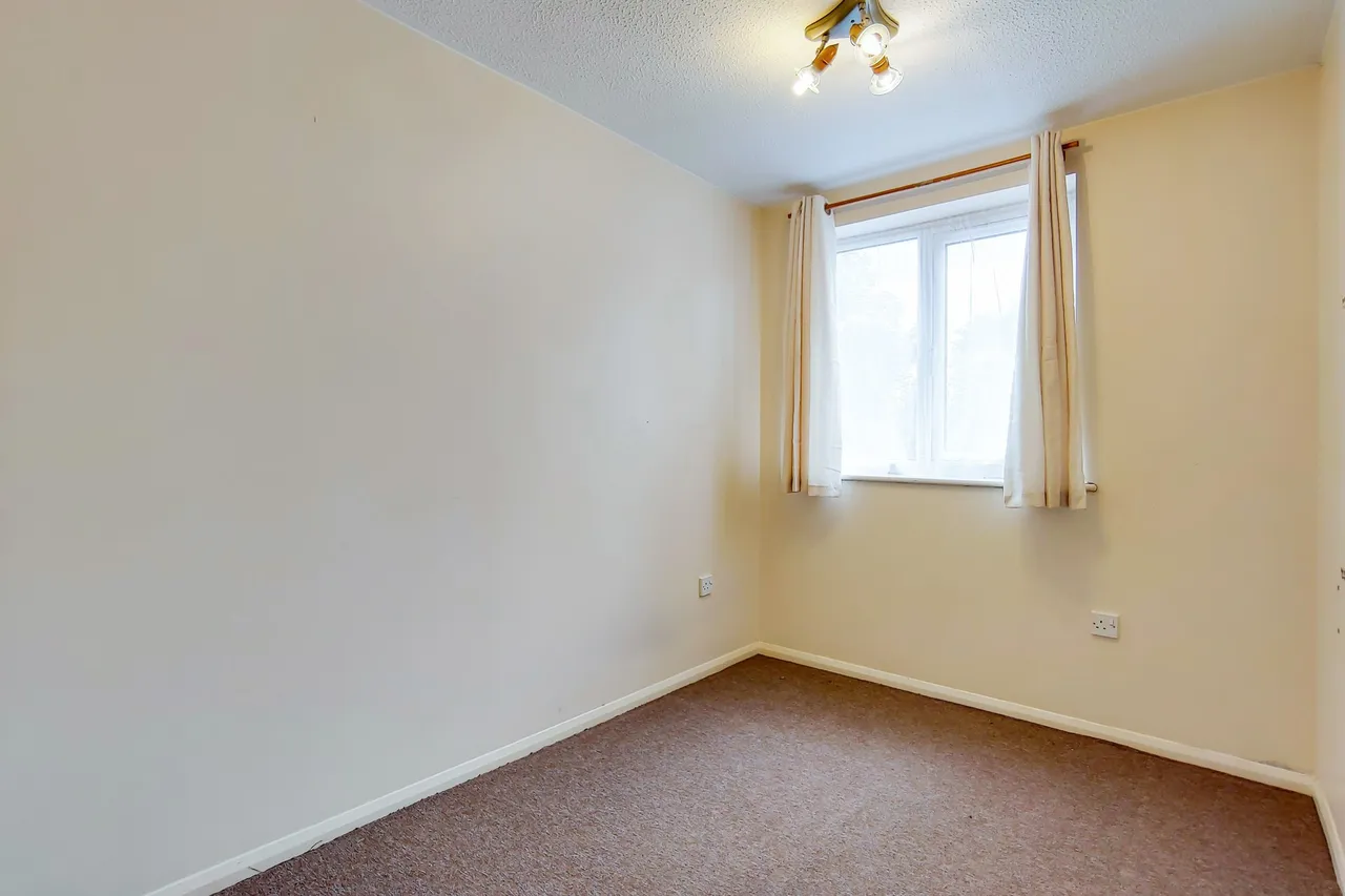 112 Pycroft Way, Edmonton, London, N9 9XR, photo 6