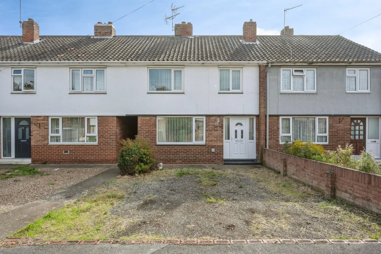 3 bed house for sale — Mill Balk Place, Snaith, Goole