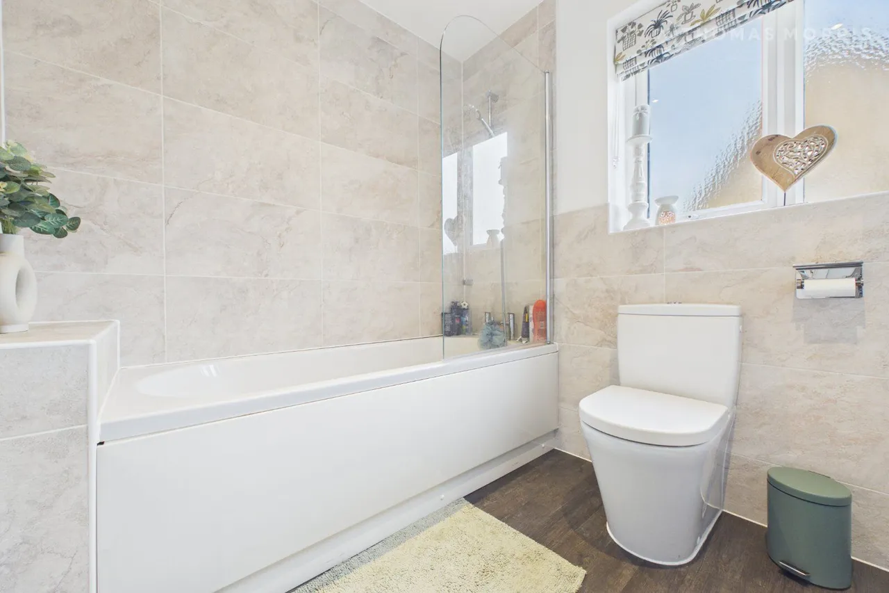 Wilcox Drive, St. Neots, PE19, photo 12