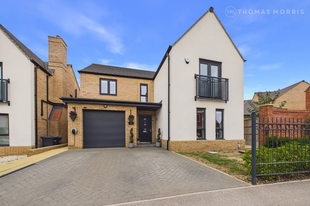 Wilcox Drive, St. Neots, PE19, photo 2