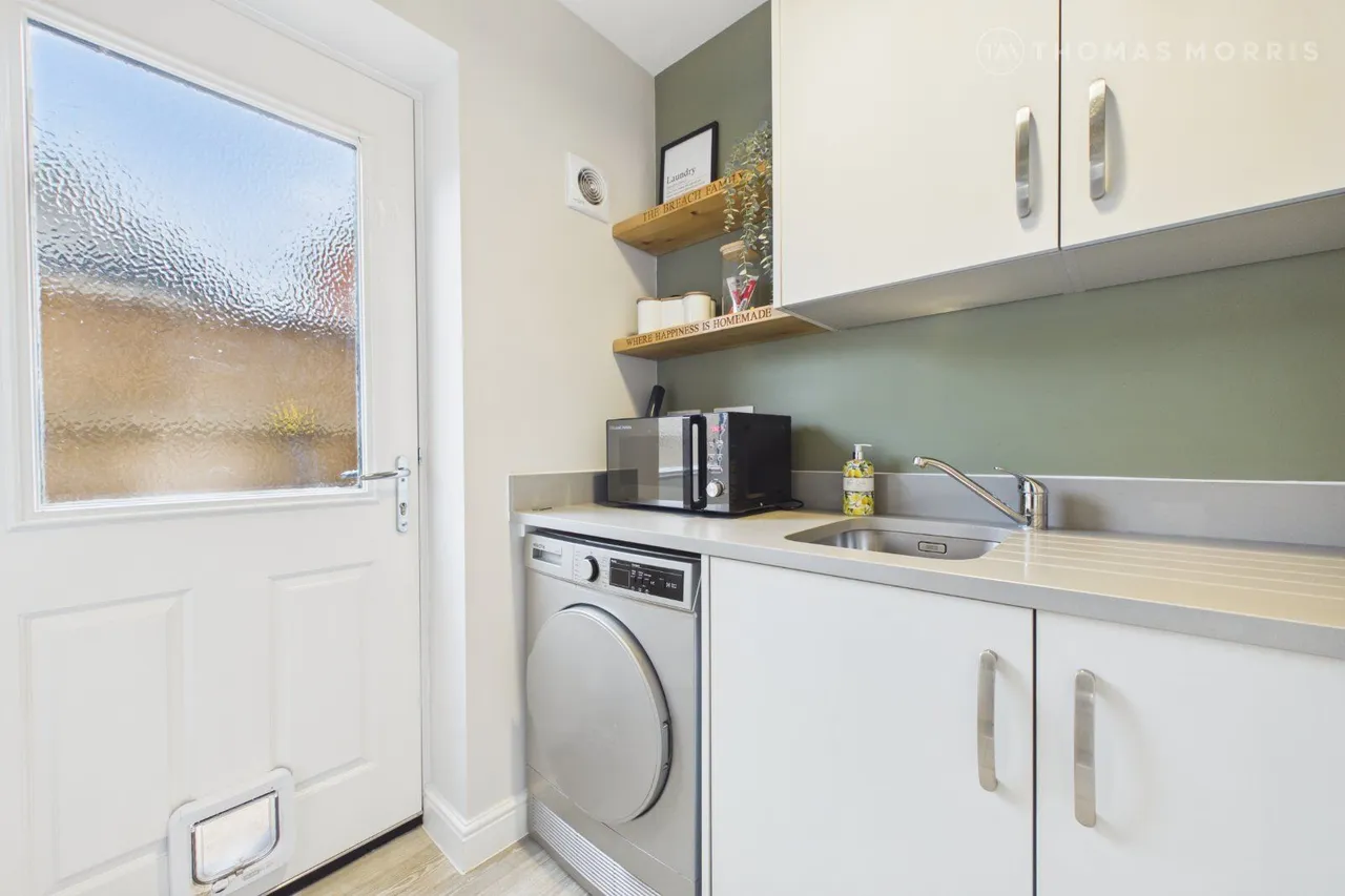 Wilcox Drive, St. Neots, PE19, photo 8