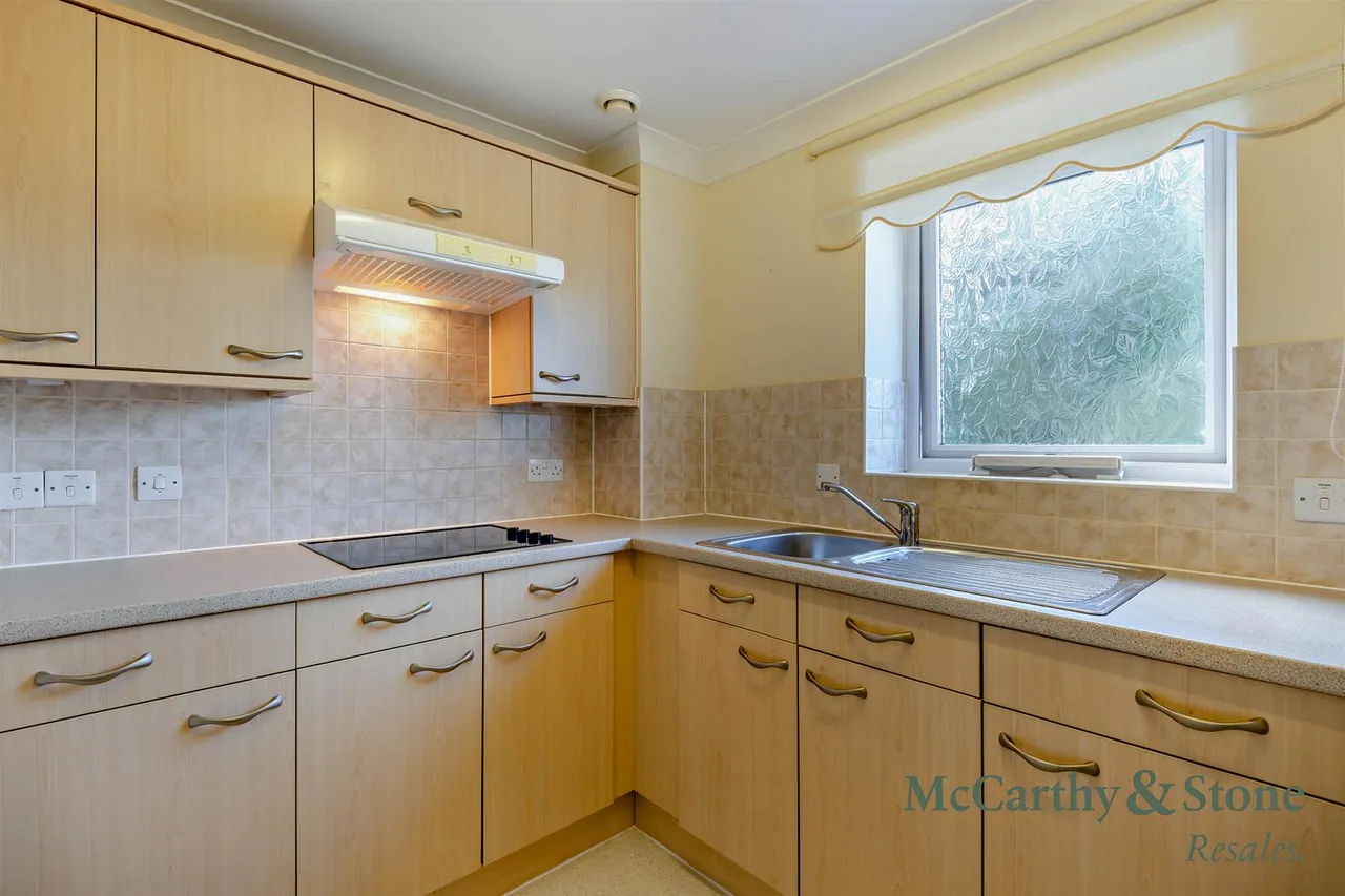 Grange Road, Uckfield, TN22, photo 4