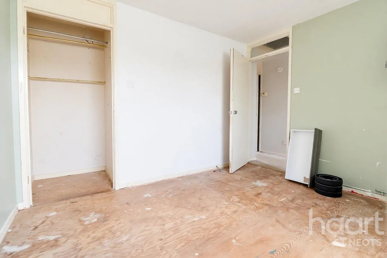 Queens Gardens, Eaton Socon, PE19, photo 12