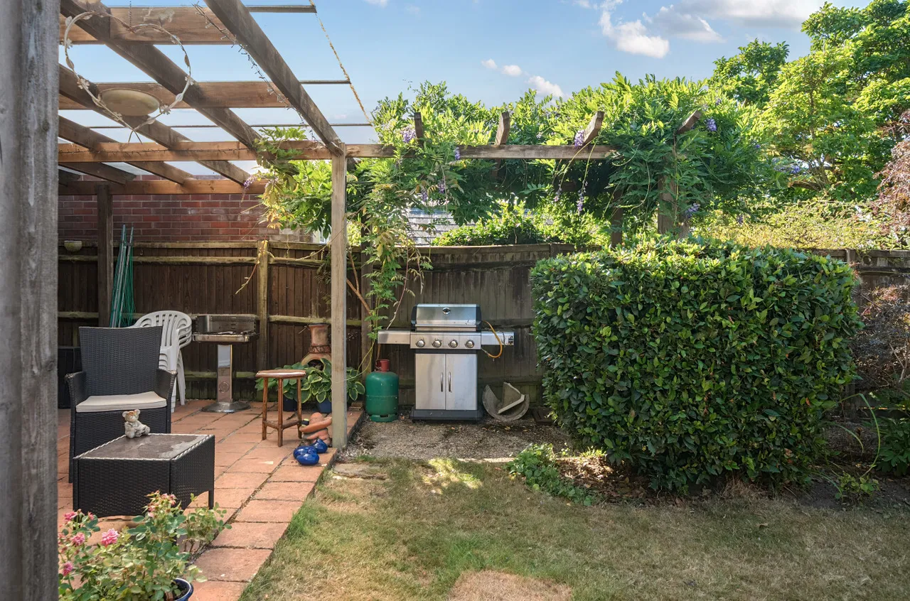 Pentire Avenue, Upper Shirley, SO15, photo 13