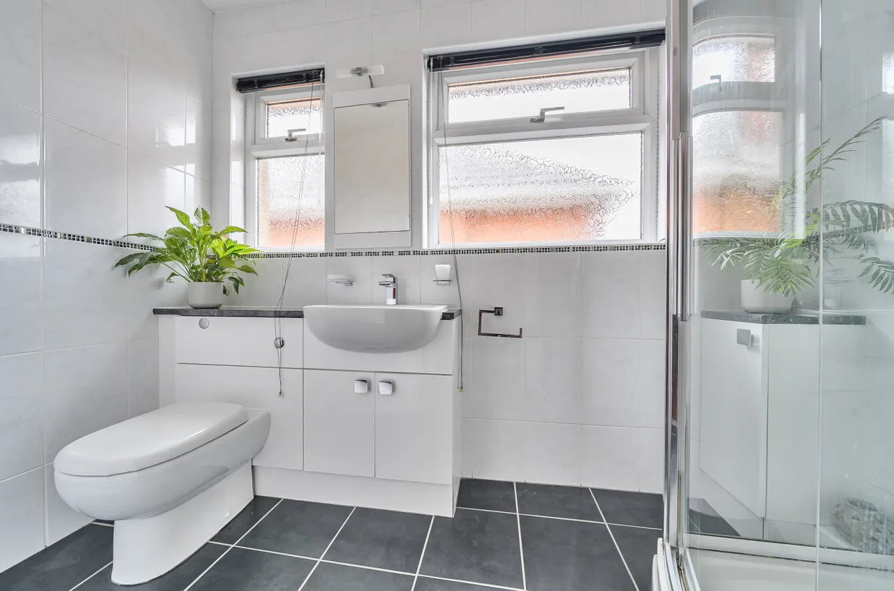 Pentire Avenue, Upper Shirley, SO15, photo 7