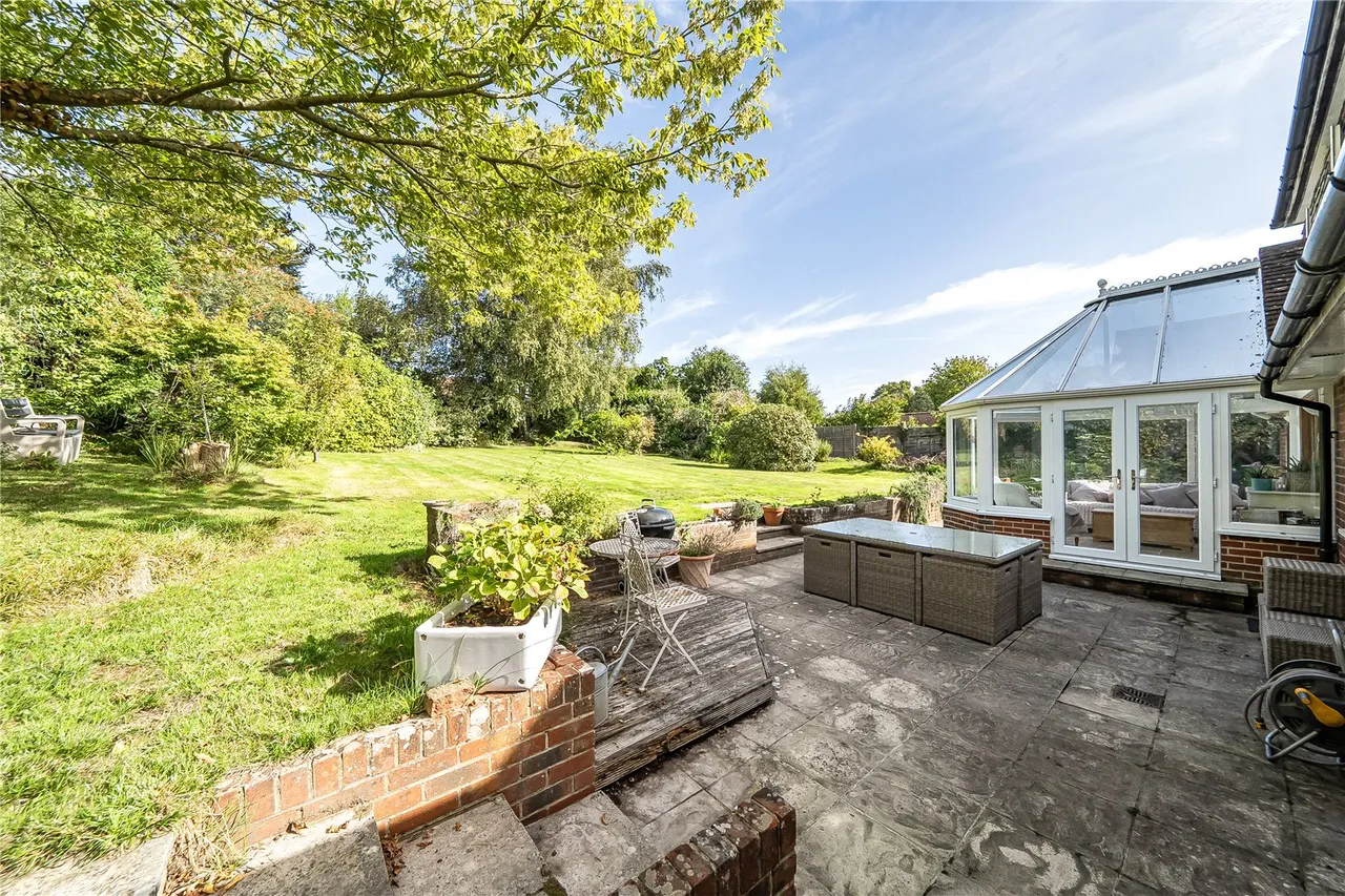 East Street, Mayfield, TN20, photo 18