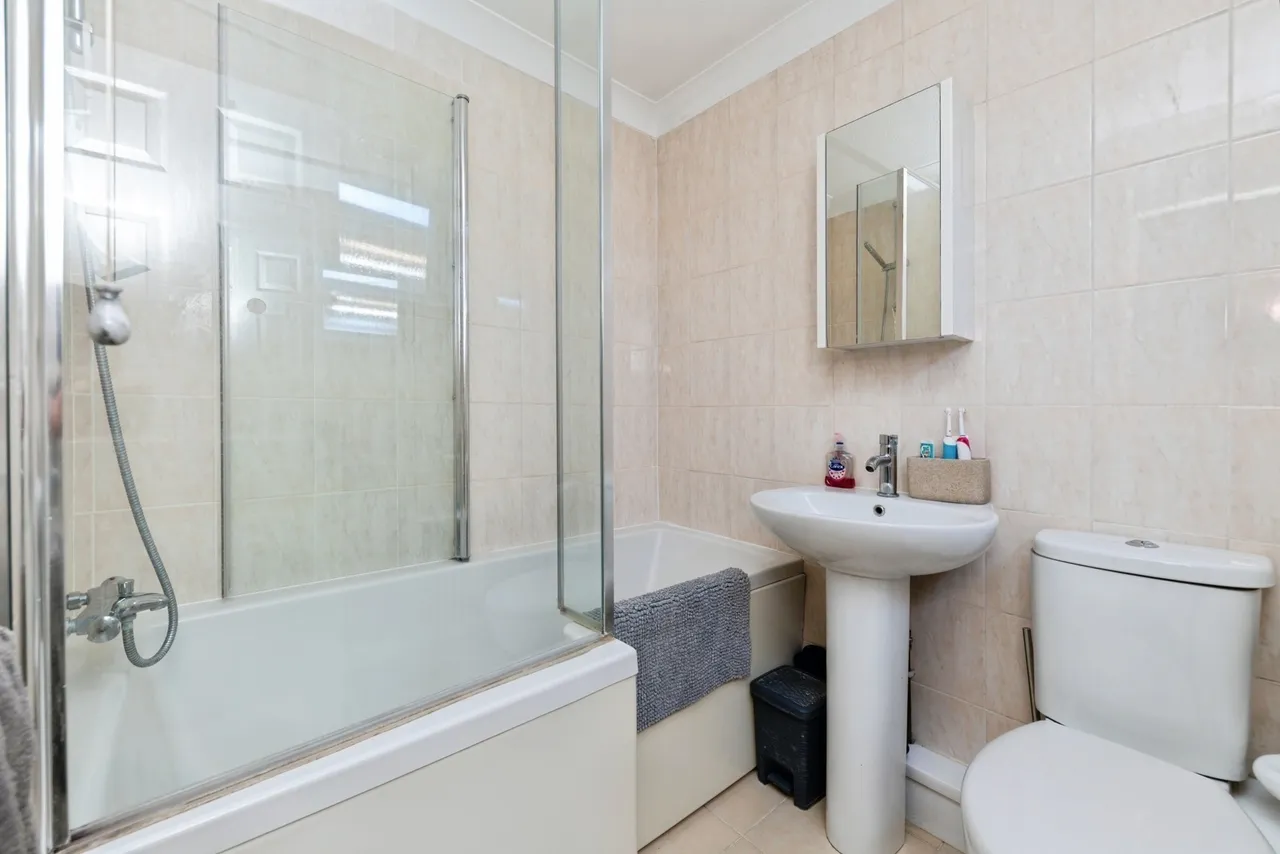 Canterbury Way, Stevenage, Hertfordshire, SG1, photo 10