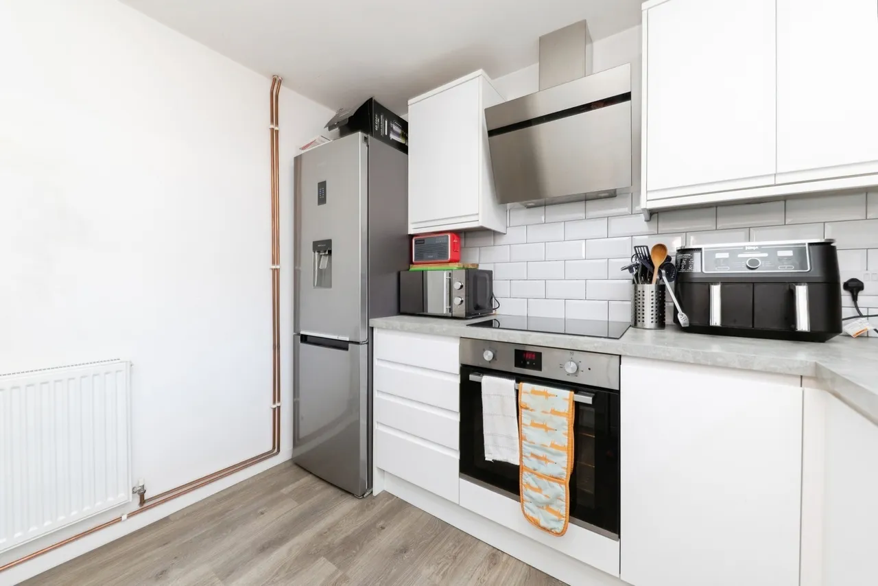 Canterbury Way, Stevenage, Hertfordshire, SG1, photo 4