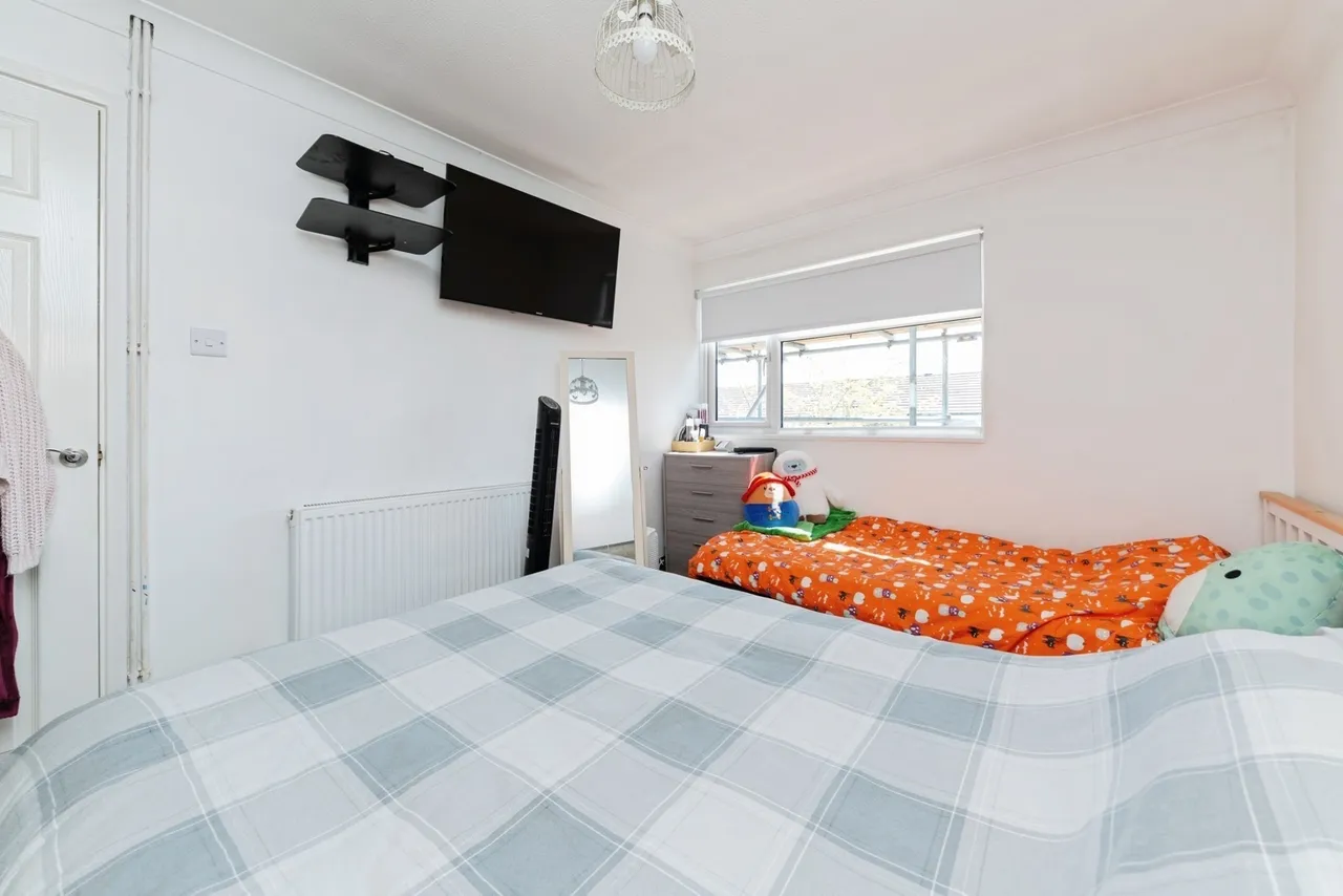 Canterbury Way, Stevenage, Hertfordshire, SG1, photo 9
