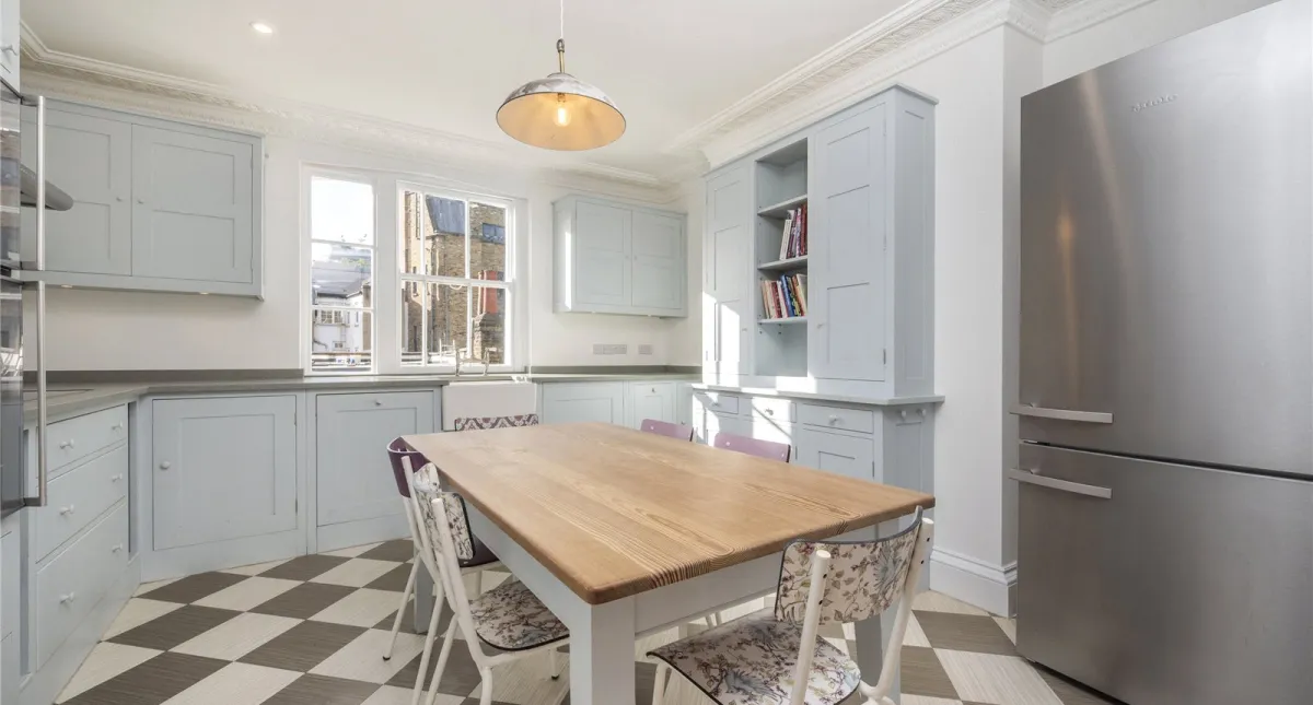 3 bed flat for sale — Conway Street Fitzrovia ,W1T