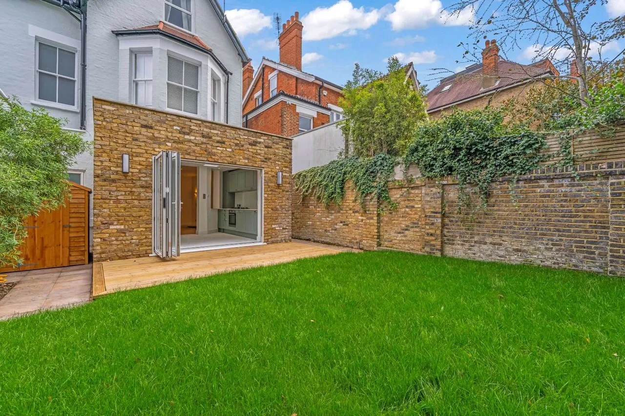 Kings Road, Richmond, TW10 6EG, photo 6