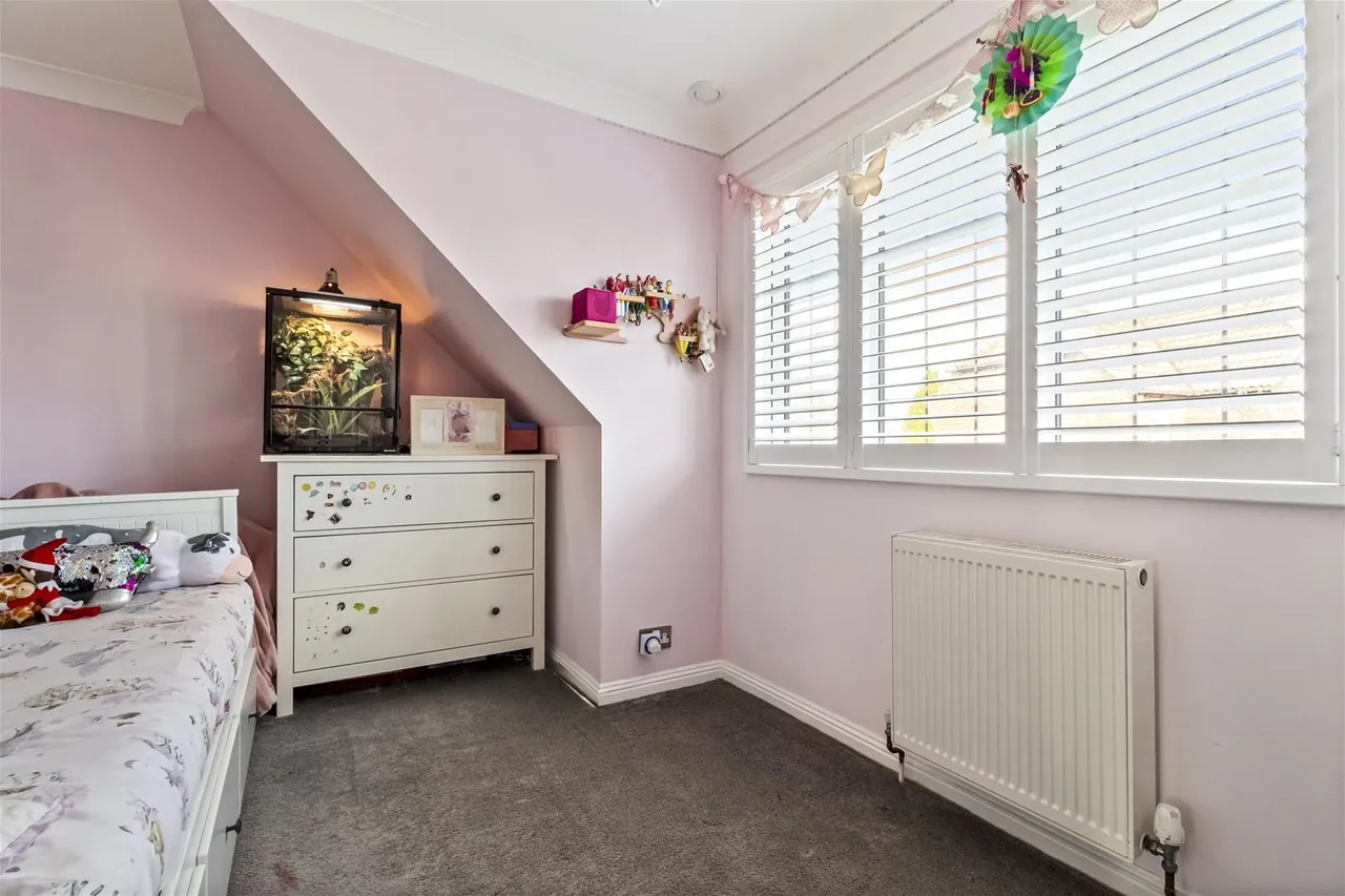 Cowdray Close, Rustington, Littlehampton, photo 12
