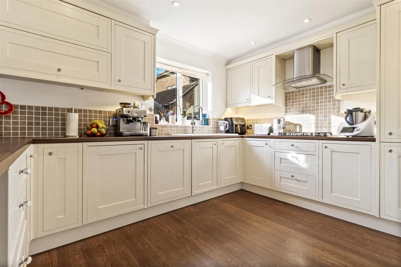 Cowdray Close, Rustington, Littlehampton, photo 6
