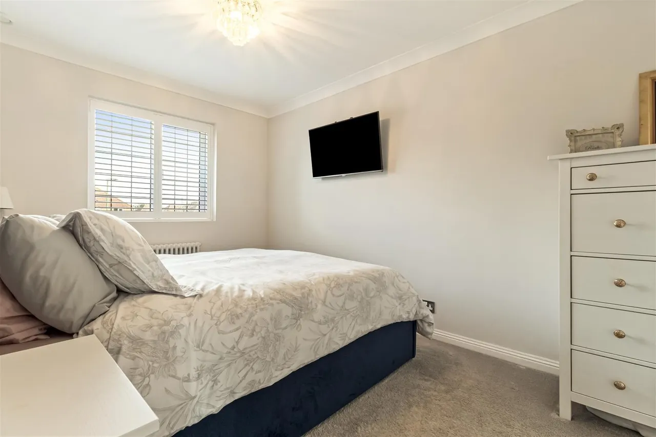 Cowdray Close, Rustington, Littlehampton, photo 9