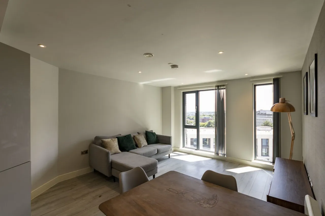 St Martins Place, Birmingham, B15, photo 3
