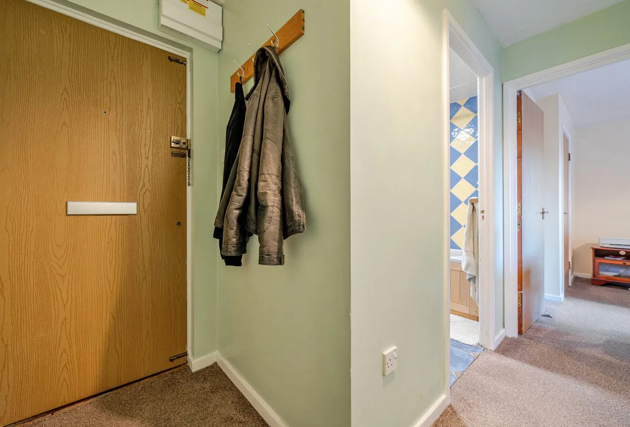 Leckhampton Place, Gloucestershire, Old Station Drive, GL53 0DD, photo 3