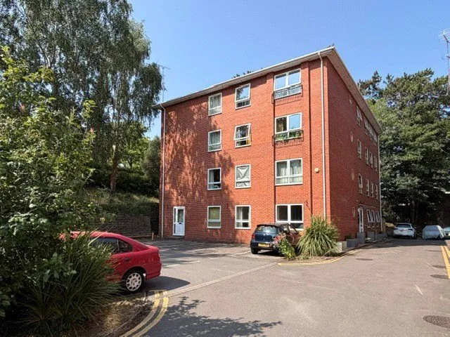1 bed flat for sale — Leckhampton Place, Gloucestershire, Old Station Drive, GL53 0DD