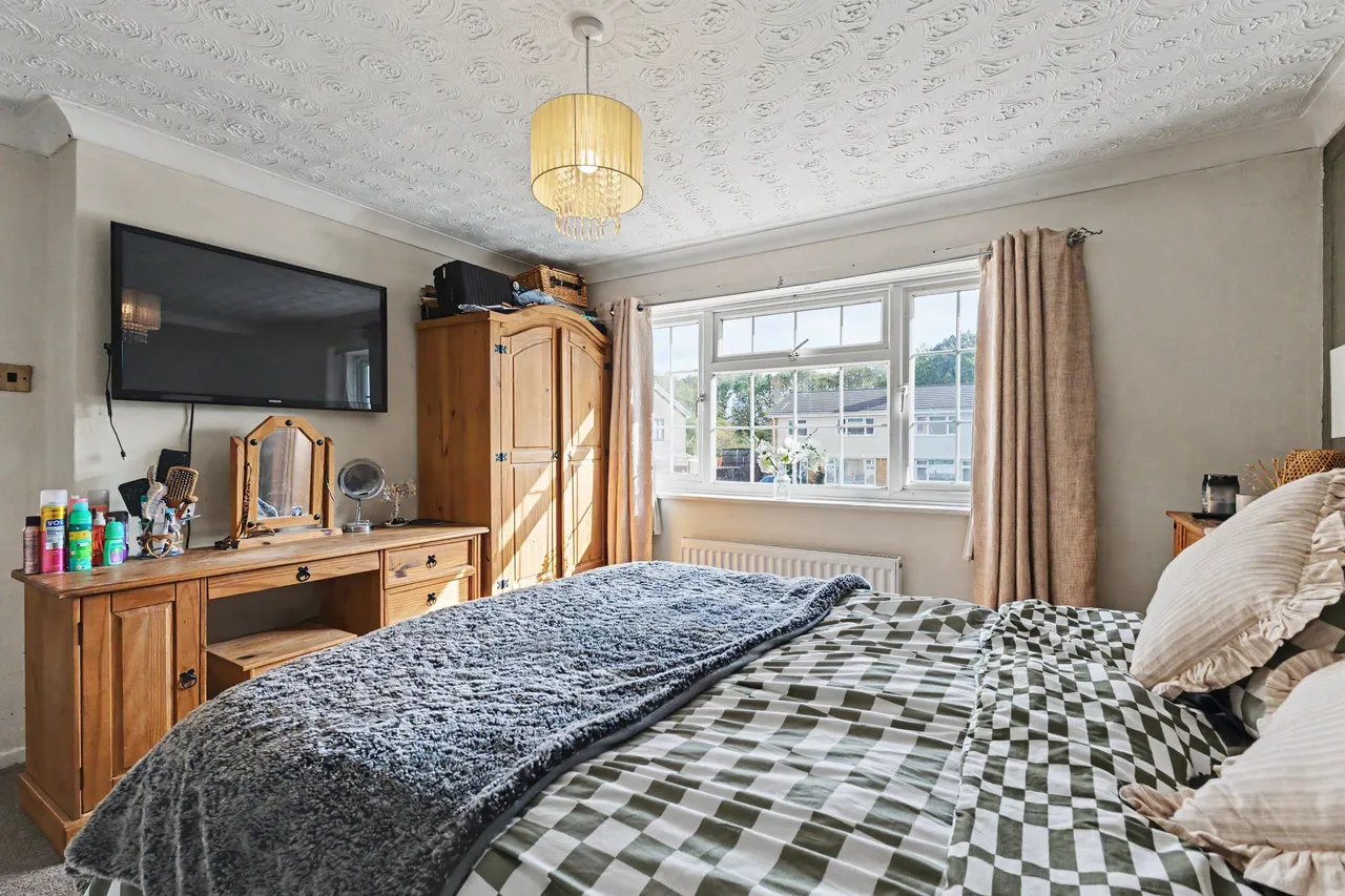 Meadow Road, South Littleton, WR11, photo 10