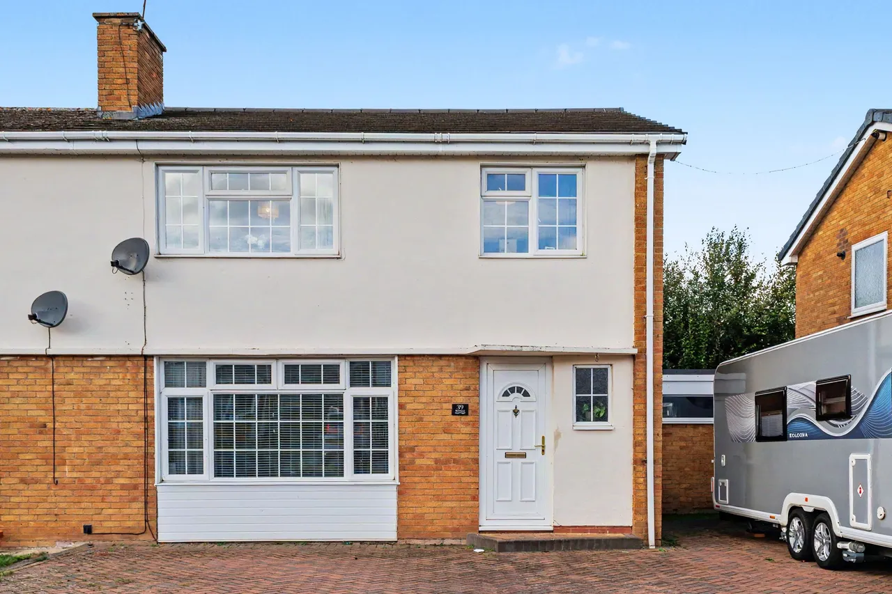 Meadow Road, South Littleton, WR11, photo 20