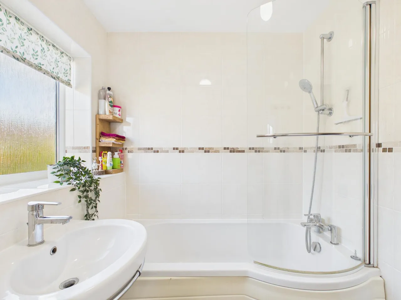 Webb Close, Letchworth, SG6, photo 34