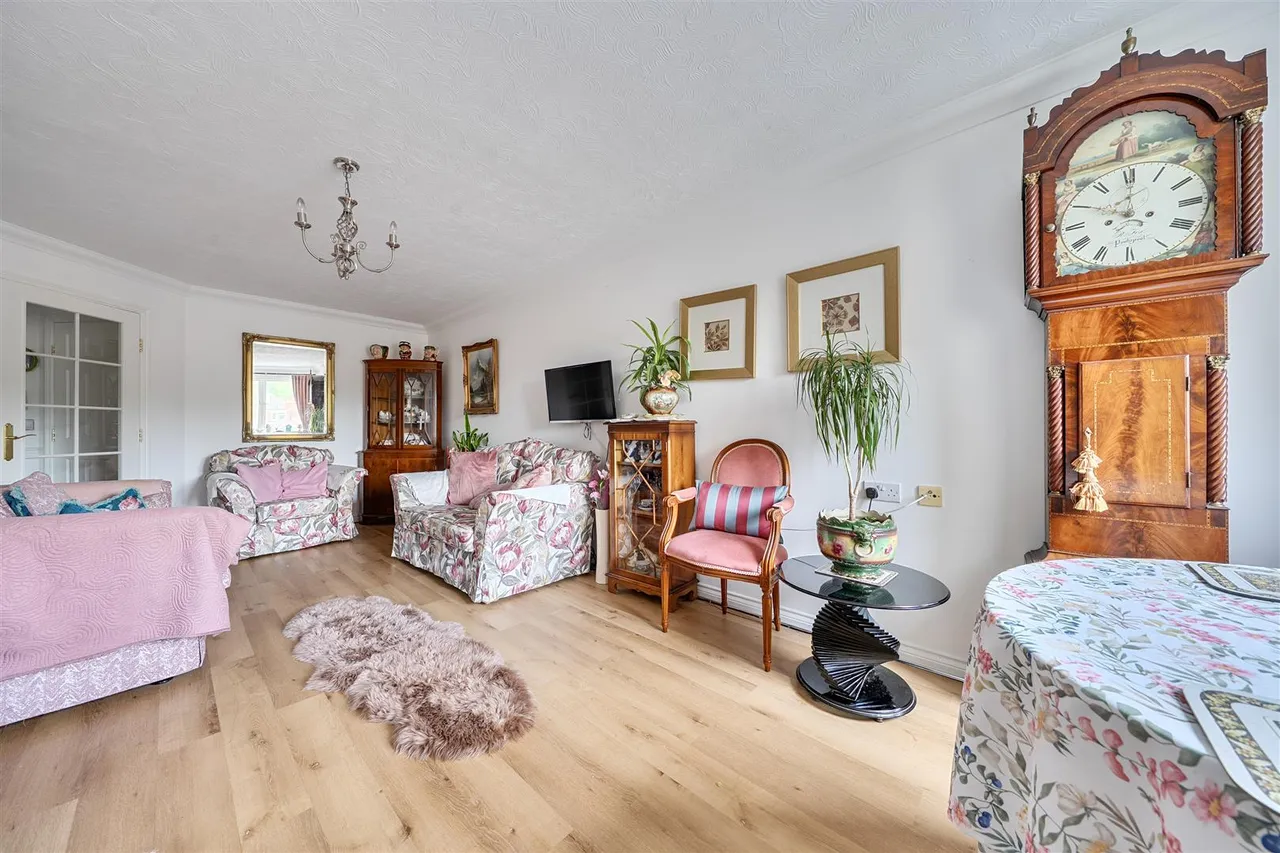 East Street, Hythe, CT21, photo 5