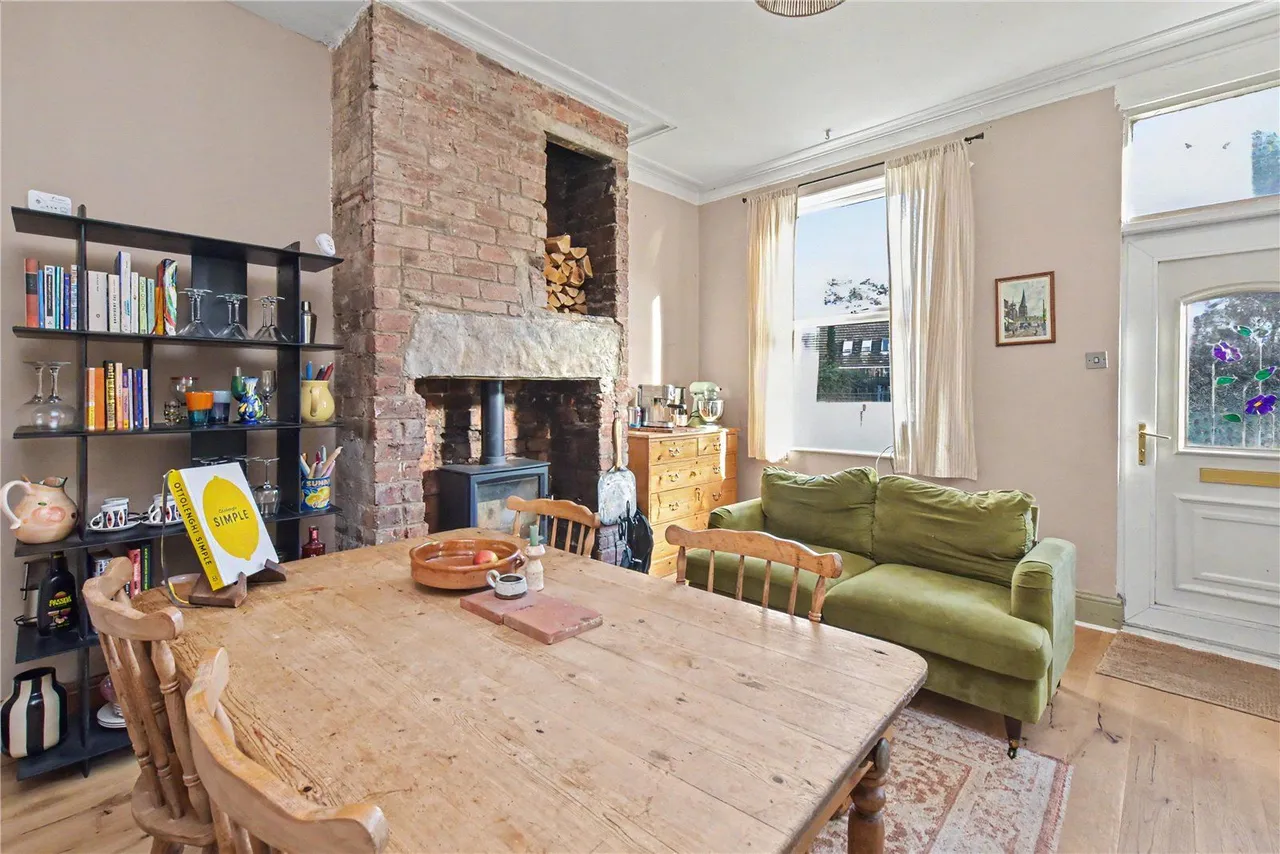 Victoria Road, Kirkstall, LS5, photo 4