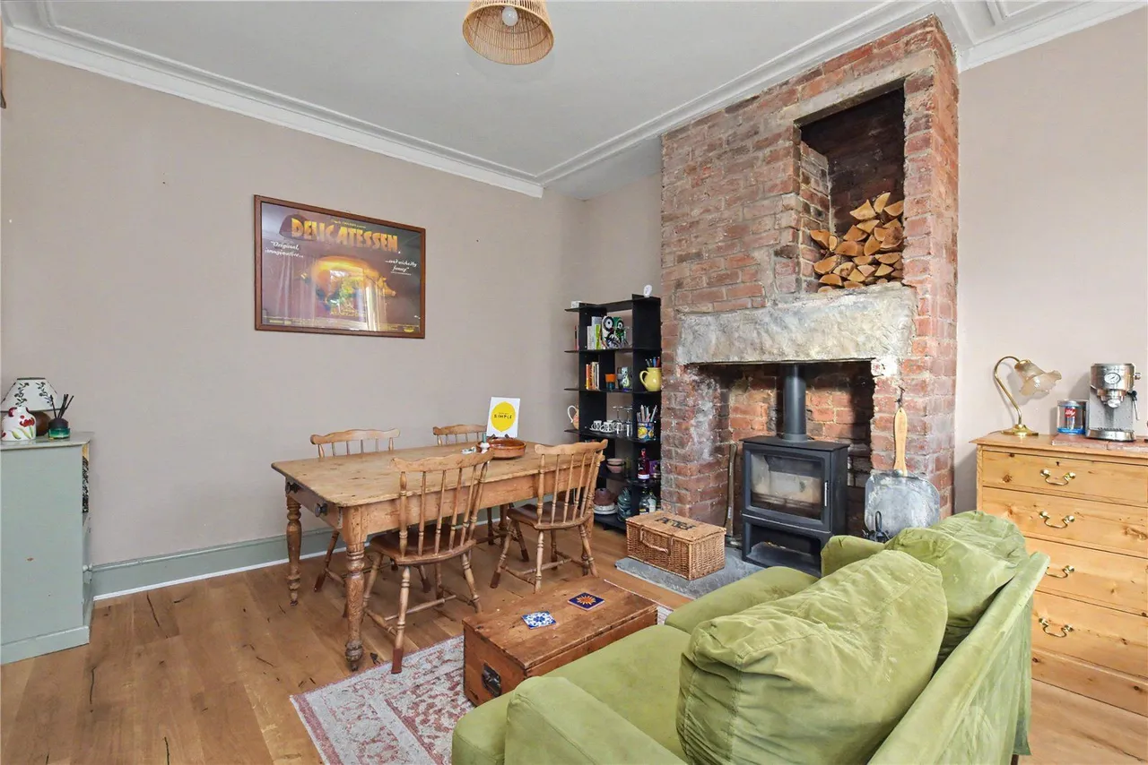 Victoria Road, Kirkstall, LS5, photo 2