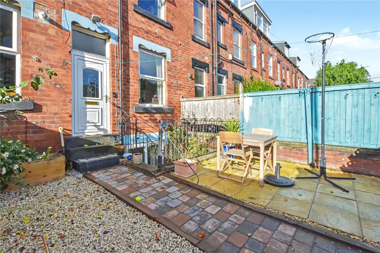 Victoria Road, Kirkstall, LS5, photo 8