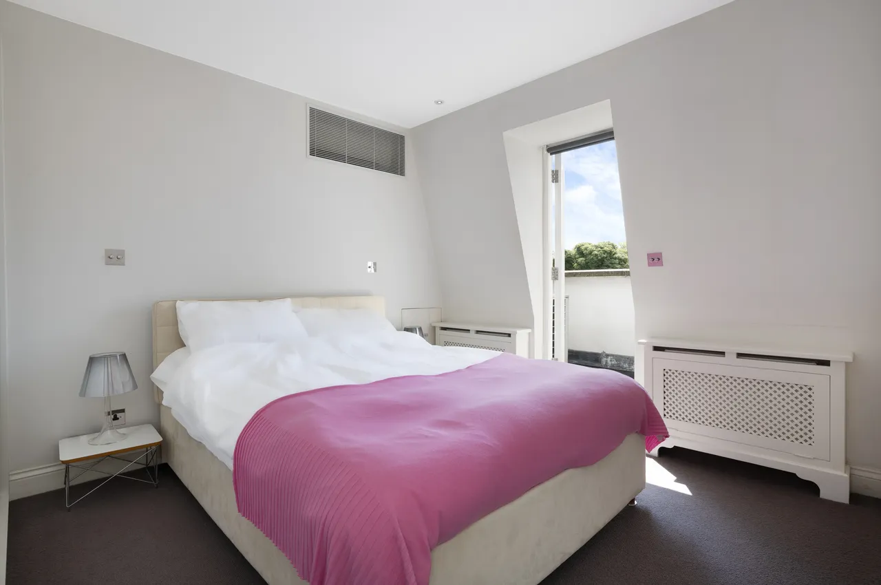 South Kensington, Drayton Gardens, Chelsea, London, photo 9