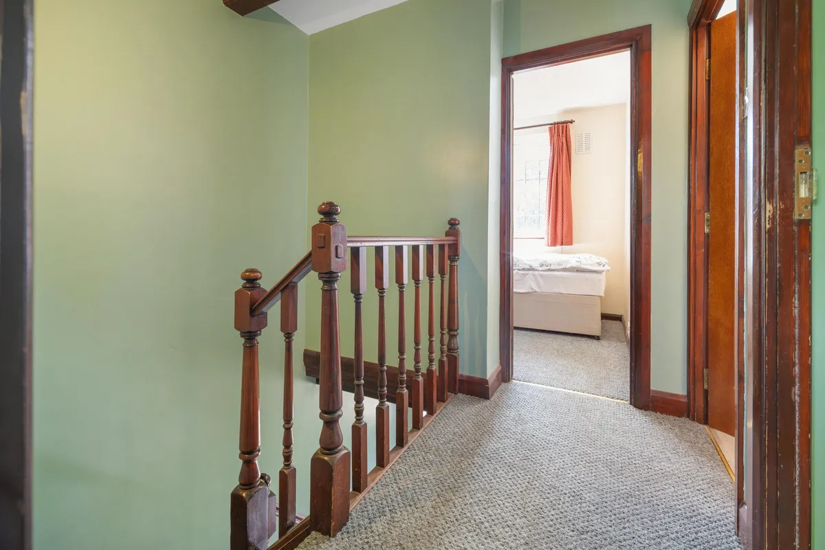 Morden, SM4, photo 8