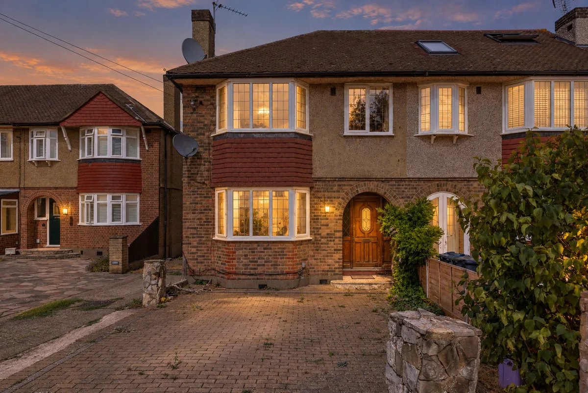 Morden, SM4, photo 2