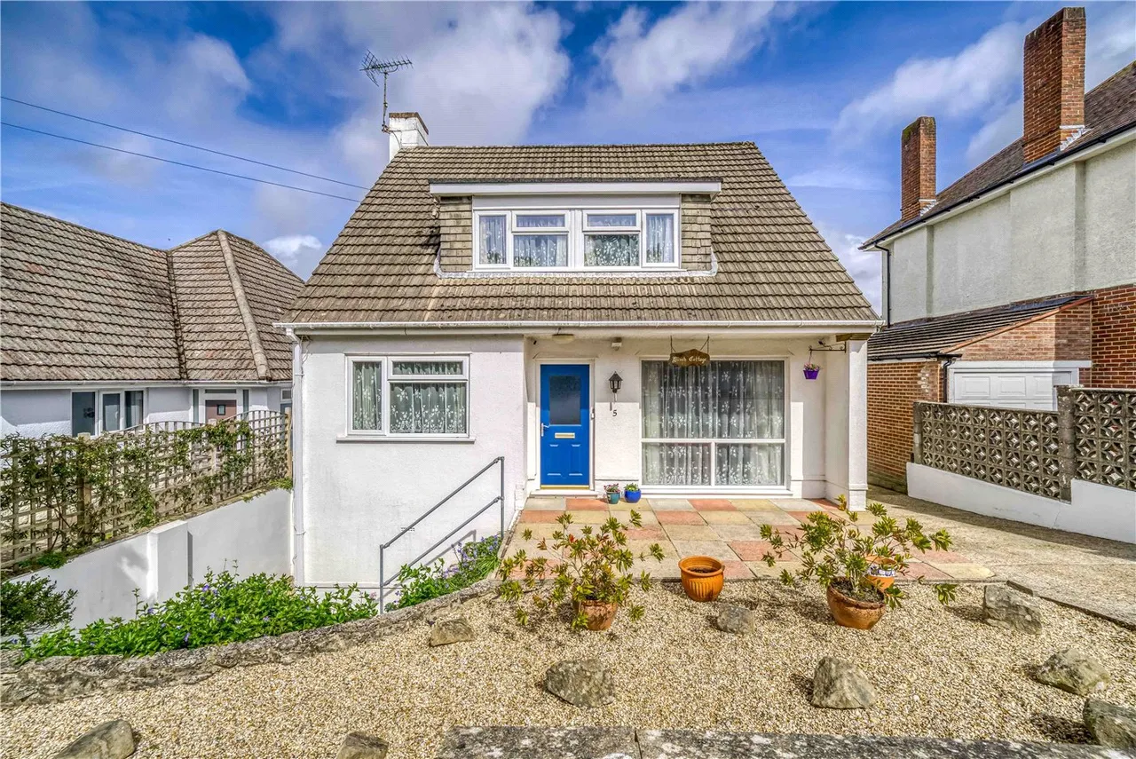 3 bed house for sale — Caledon Road, Lower Parkstone, Poole, BH14