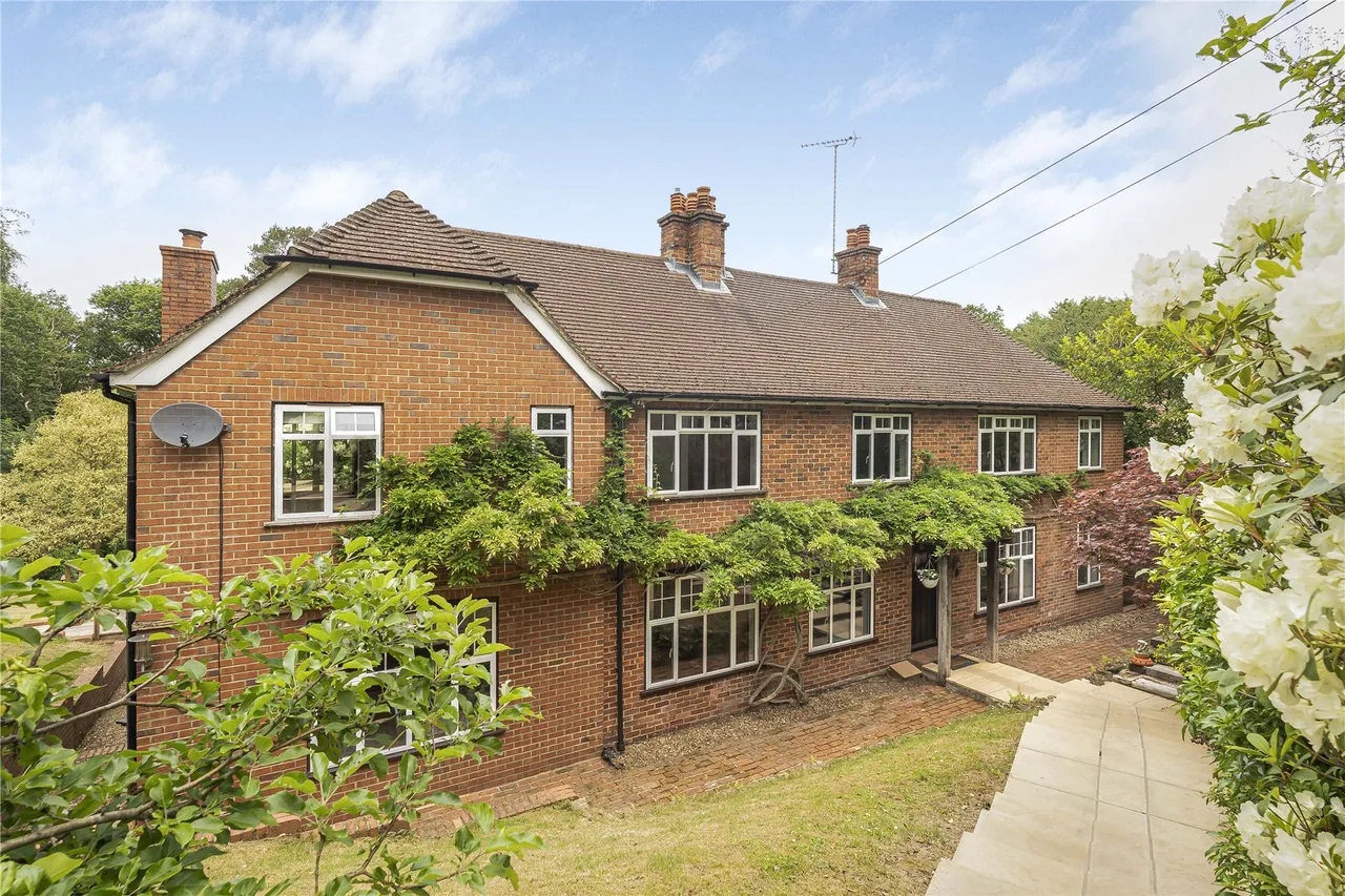 4 bed house for sale, Woodcock Bottom, Grayshott, GU26