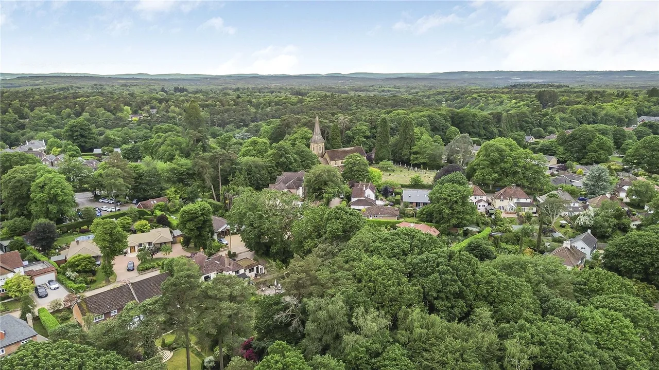 Woodcock Bottom, Grayshott, GU26, photo 40
