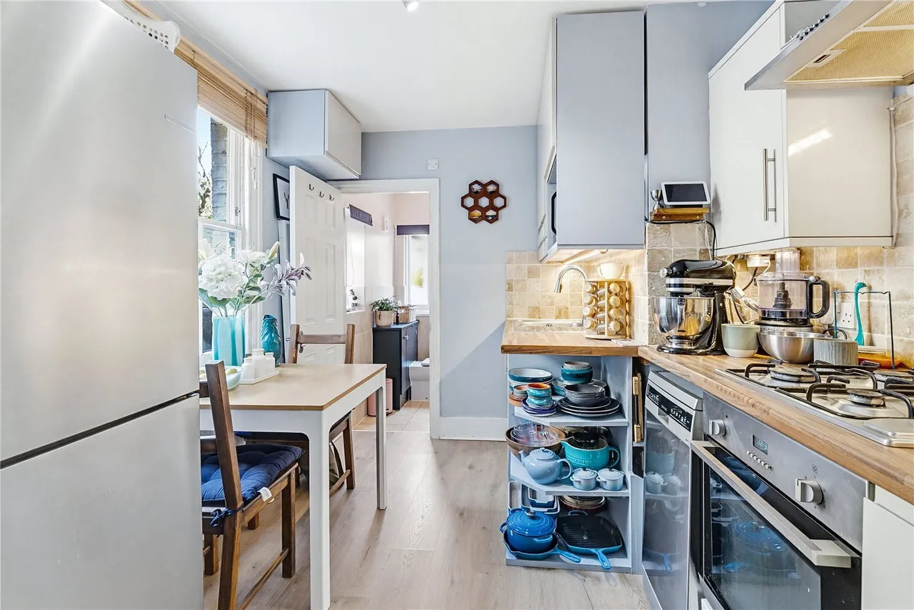 Grayshott Road, London, SW11, photo 4