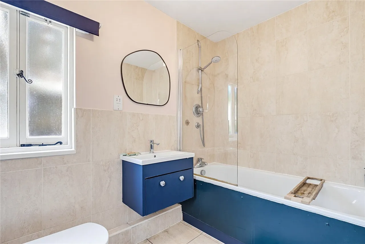 Grayshott Road, London, SW11, photo 10