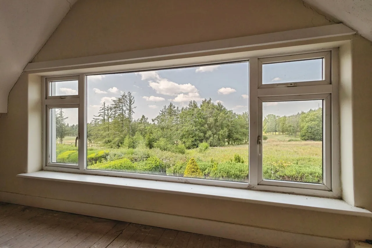 Gorsey Lane, ASHTON-UNDER-LYNE, Lancashire, OL6, photo 12