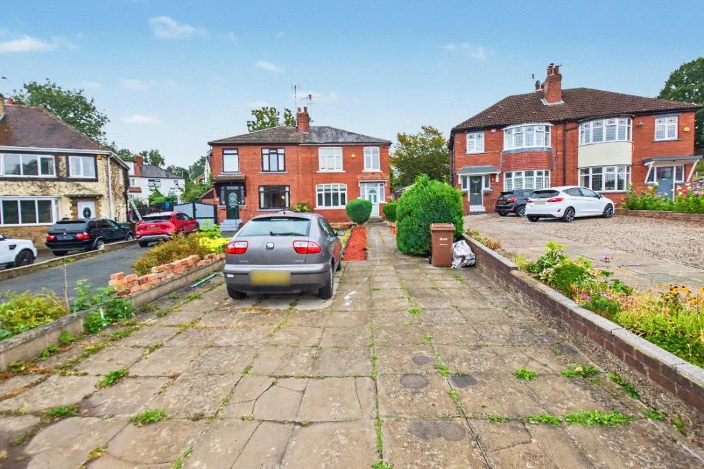 Stanningley Road, Leeds, LS12, photo 17