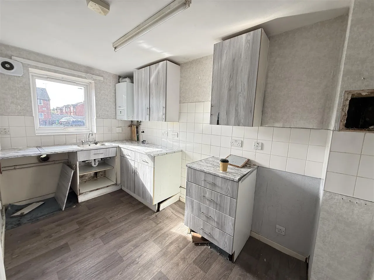 Anthony Close, West Gorton, M12, photo 4