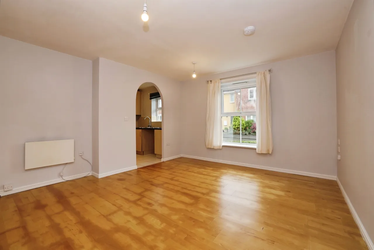 Franklyn Road, Devizes, SN10, photo 3
