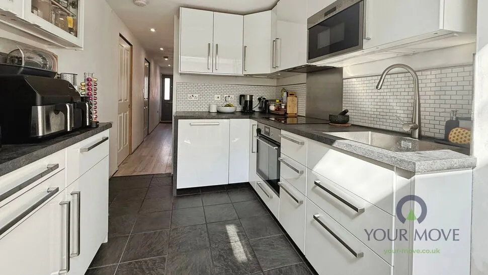 Celandine Drive, London, SE28, photo 7