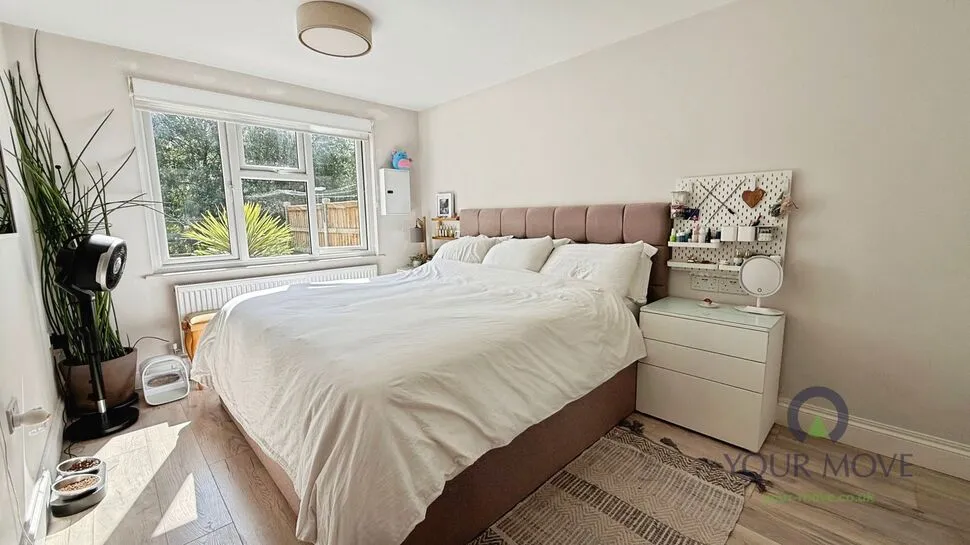 Celandine Drive, London, SE28, photo 5