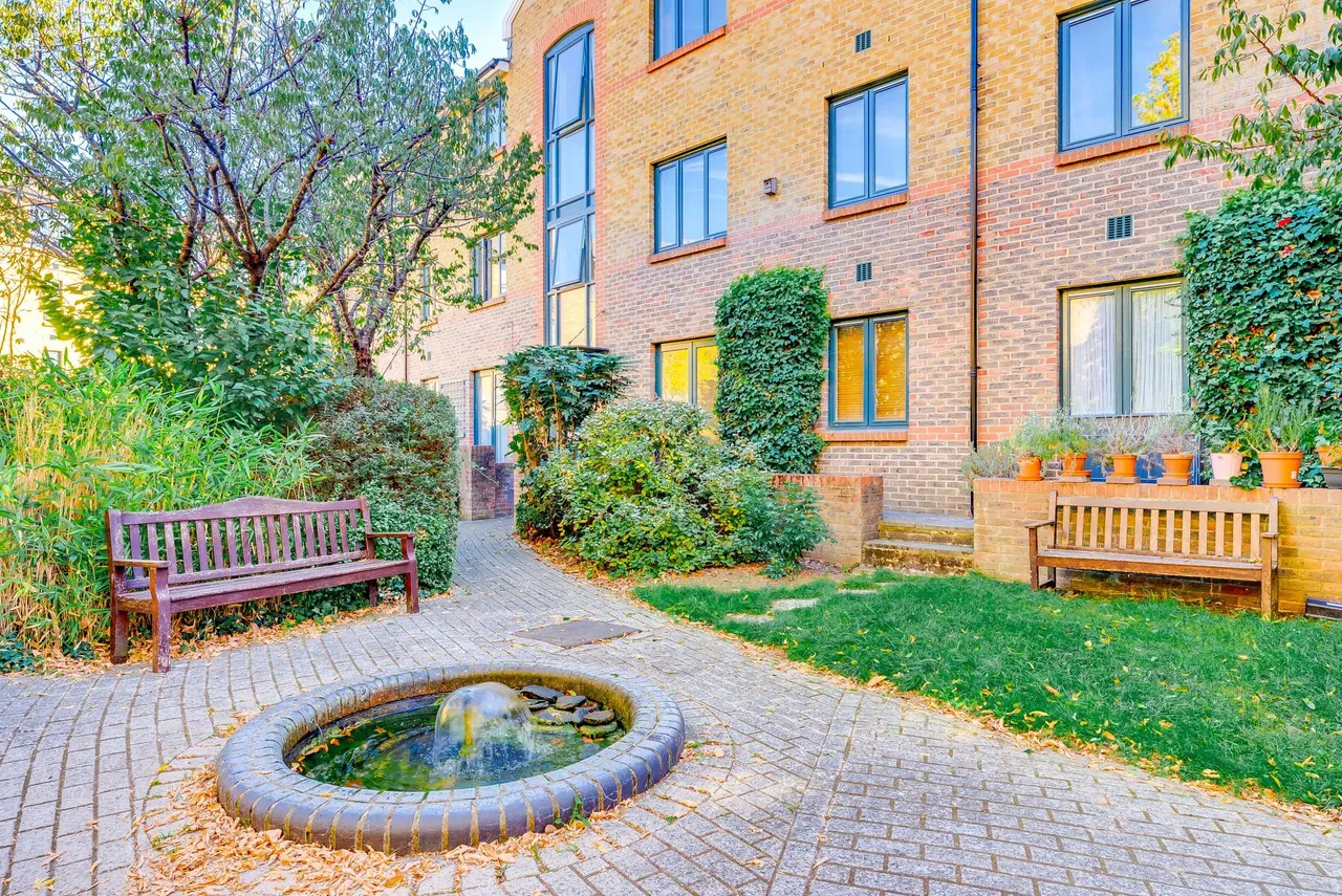 Durward Street, London, E1, photo 22
